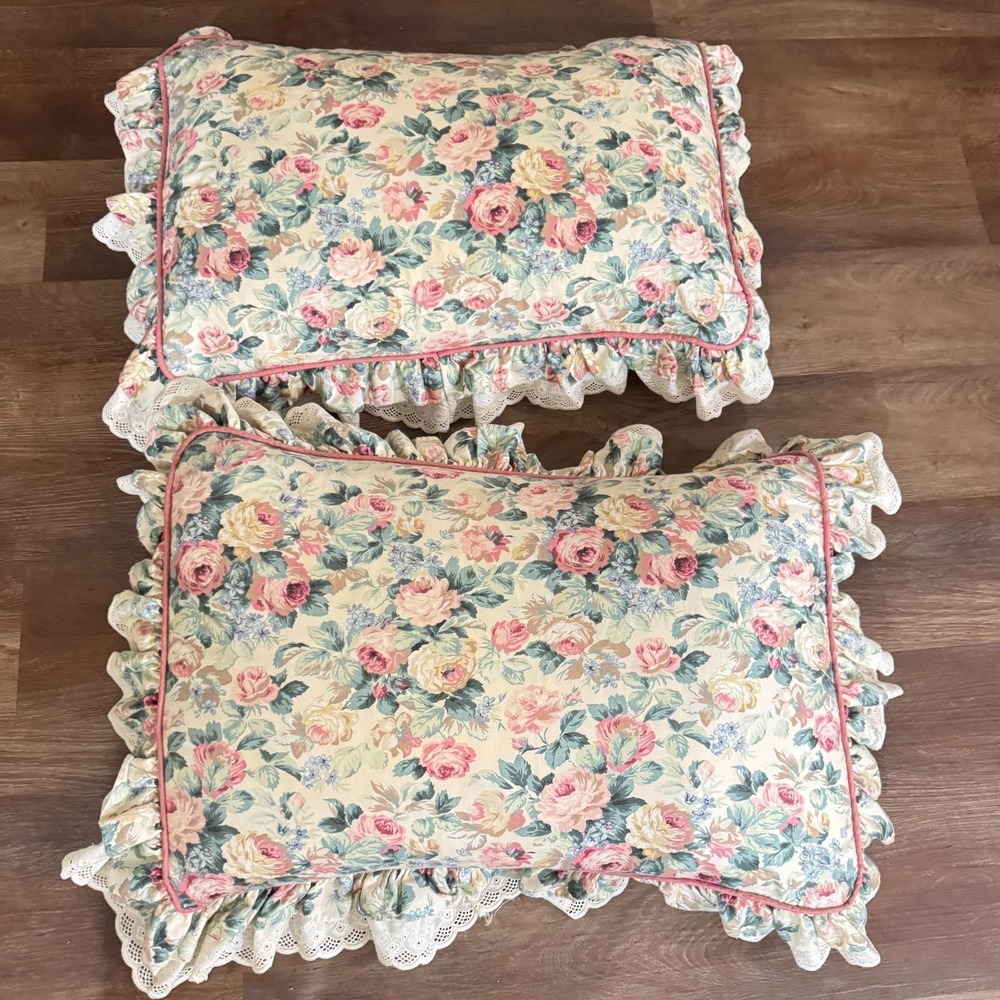 Vintage Floral Ruffled Throw Pillow Cottagecore Croscill Home Fashions Pair